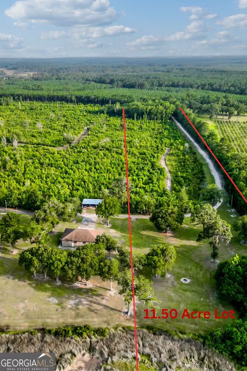 3917 Harris Neck Rd Ne, Townsend, GA, 31331-8709 | Card Image