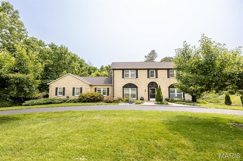 210 E Fairway Dr, Belleville, IL, 62223-1101 | Card Image