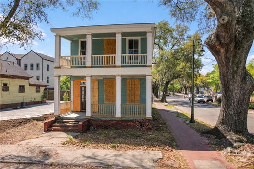 423 W 42nd St, Savannah, GA, 31401-8915 | Card Image