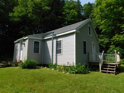 2860 East Street, House other with 2 bedrooms, 1 bathrooms and null parking in Clarendon VT | Image 2