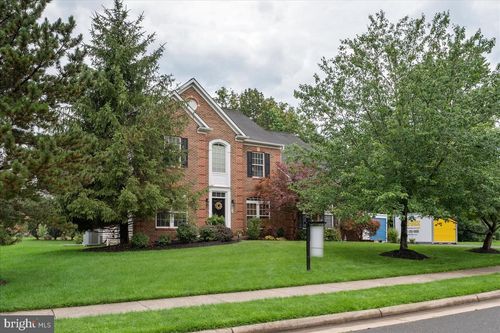 4593 Spring Run Rd, WARRENTON, VA, 20187-5824 | Card Image