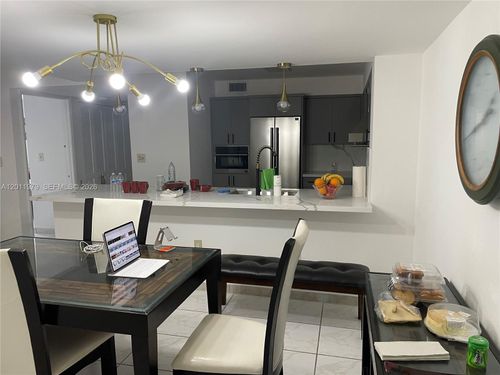 707-1621 Collins Ave, Miami Beach, FL, 33139-3123 | Card Image
