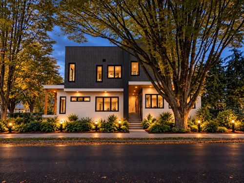 3638 Prince Edward Street, Vancouver, BC, V5V1M5 | Card Image