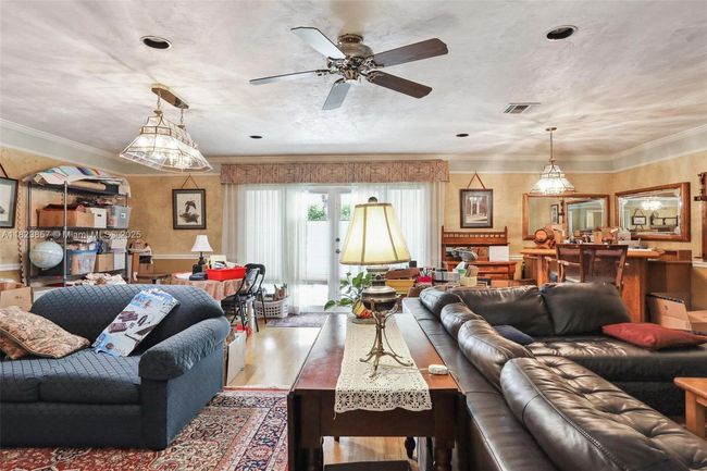 10920 Sw 68th Ave Rd, House other with 4 bedrooms, 3 bathrooms and null parking in Pinecrest FL | Image 25