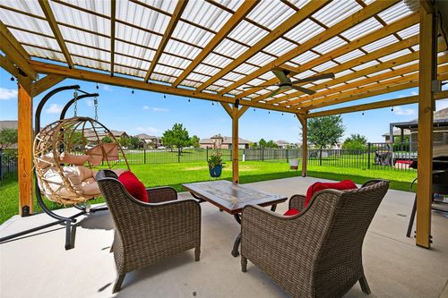 19942 Whistle Creek Ln, Cypress, TX, 77433-4698 | Card Image