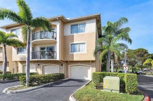 1015-1000 Crestwood Ct S, Royal Palm Beach, FL, 33411-4914 | Card Image
