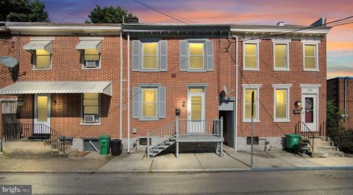 151 S East St, CARLISLE, PA, 17013-2514 | Card Image