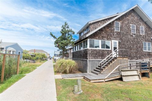 919 Evergreen Walk, Ocean Beach, NY, 11770-2032 | Card Image