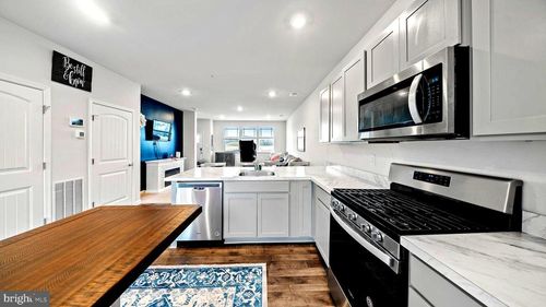 371 Wheatfield Dr, SALISBURY, MD, 21804-7525 | Card Image