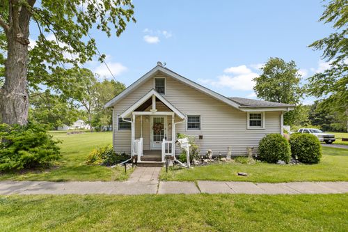205 N Park St, Milford, IL, 60953-1034 | Card Image