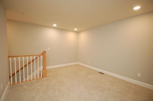 1E - 10 Sheffield St, Condo with 2 bedrooms, 3 bathrooms and null parking in Hudson NH | Image 10