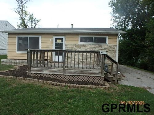 1616 Valley St, Plattsmouth, NE, 68048-2352 | Card Image