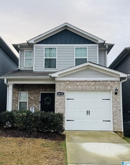 6025 Rainbow Row, PELL CITY, AL, 35128-8217 | Card Image