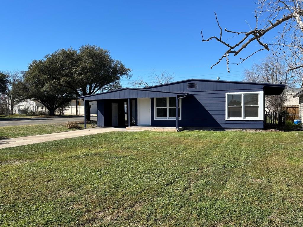 Harris Ave, San Angelo, TX 76901