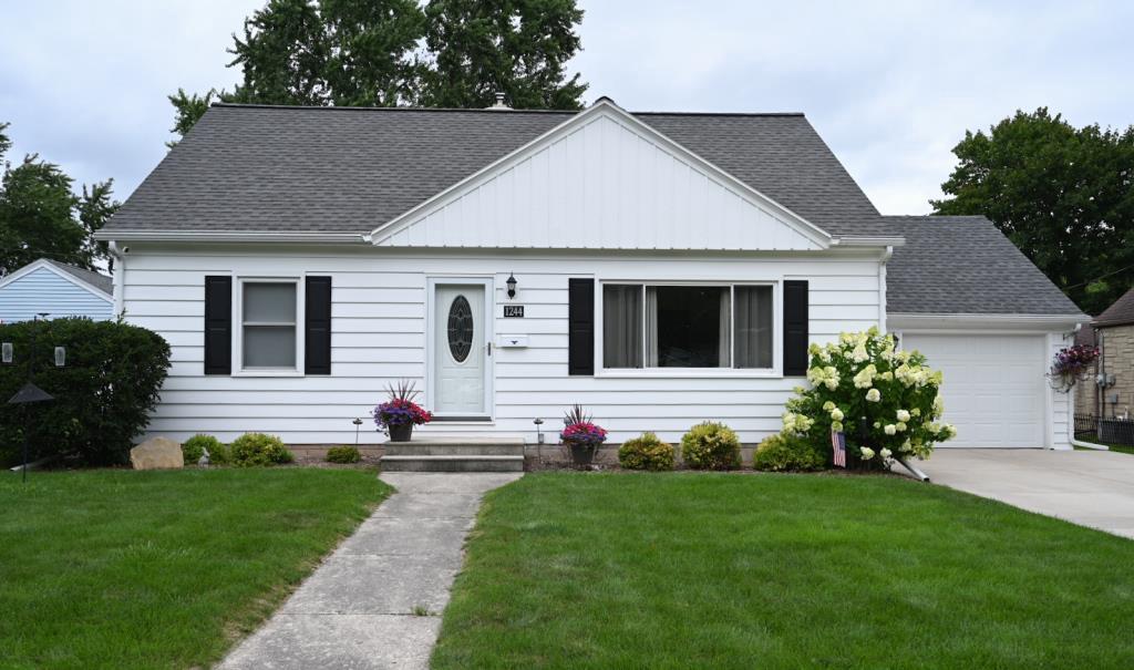 7th St, Green Bay, WI 54304
