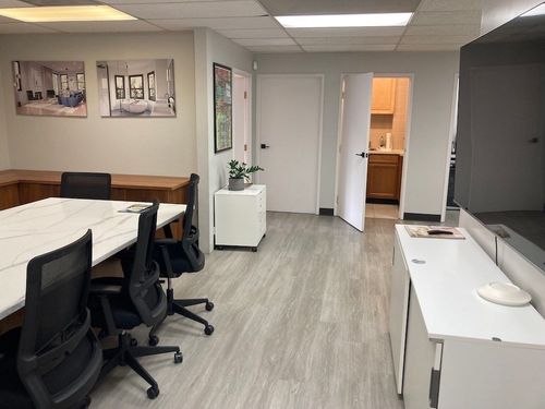 ste-301-15 Cypress St, Newton, MA, 02459-2242 | Card Image