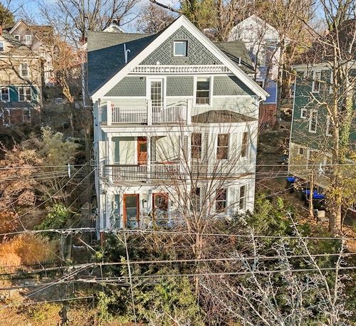 36 Pratt St, Providence, RI, 02906-1427 | Card Image