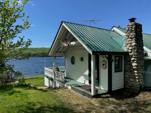 449 Eastern Ave, East Hardwick, VT, 05836-8957 | Card Image
