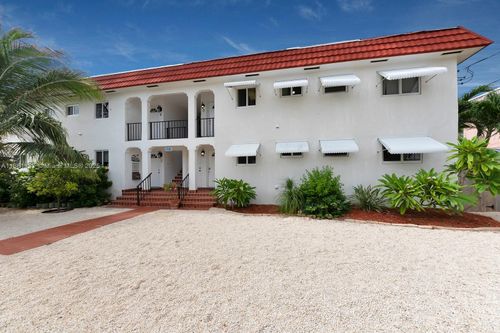 308 Sombrero Beach Rd, Marathon, FL, 33050-3933 | Card Image