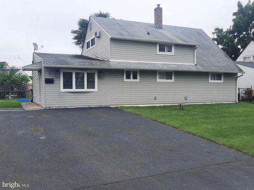 7 Wildflower Rd, LEVITTOWN, PA, 19057-3209 | Card Image