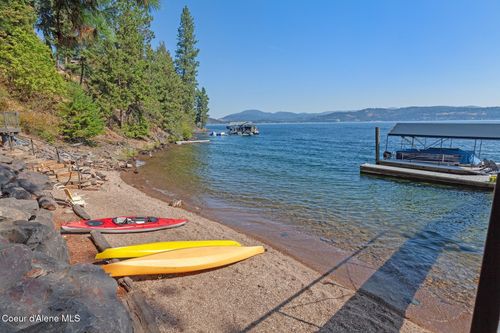 4520 S Threemile Point Dr, Coeur D Alene, ID, 83814-9382 | Card Image