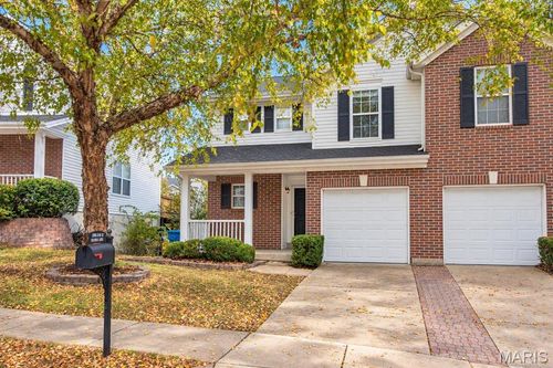 1300 Big Bend Crossing Dr, Manchester, MO, 63088-1277 | Card Image