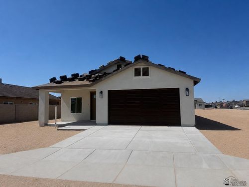 10858 E 46th Ln, Yuma, AZ, 85367-8616 | Card Image