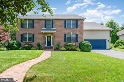 3 Baird Ct, CARLISLE, PA, 17013-4713 | Card Image