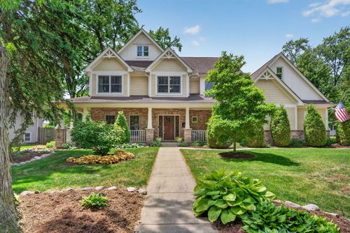1045 Magnolia Ln, Naperville, IL, 60540-7522 | Card Image