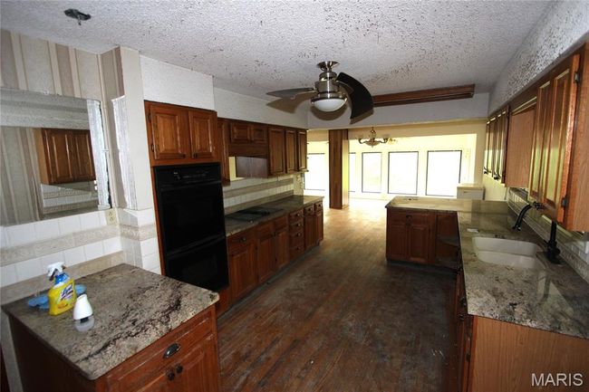 1 Box 1015, House other with 4 bedrooms, 4 bathrooms and null parking in Silva MO | Image 17