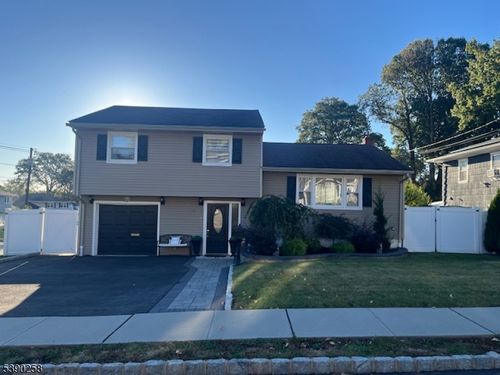 403 Foxwood Rd, Union, NJ, 07083-7969 | Card Image