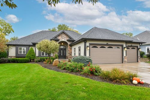 W178S6607 Paige Ct, Muskego, WI, 53150-7504 | Card Image