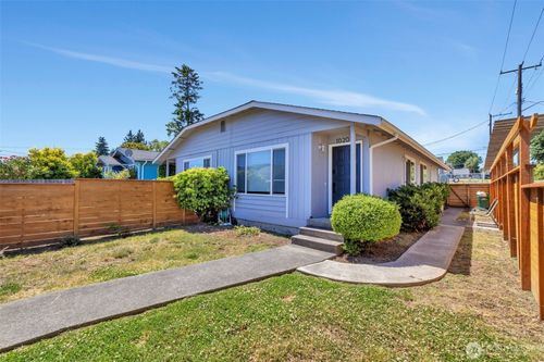 10201 17th Avenue Sw, Seattle, WA, 98146 | Card Image