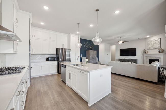 1124 Macgregor Ln, House other with 4 bedrooms, 5 bathrooms and null parking in Gunter TX | Image 13