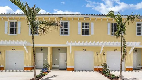 1027 Nw 40th Ter, Lauderhill, FL, 33313-6641 | Card Image