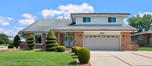 11573 Brook Hill Dr, Orland Park, IL, 60467-6032 | Card Image