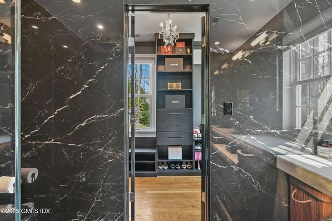 33 Cliffdale Rd, House other with 5 bedrooms, 5 bathrooms and null parking in Greenwich CT | Image 22
