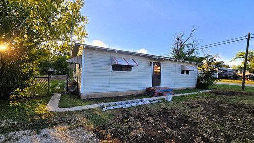 11693 Fort Worth St, Carlsbad, TX, 76934-9798 | Card Image