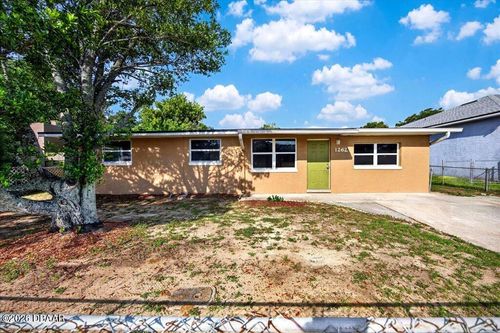 1262 Essex Road, Daytona Beach, FL, 32117 | Card Image