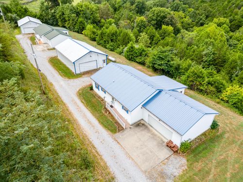 134 Buffalo Ridge Rd, Falmouth, KY, 41040-8833 | Card Image