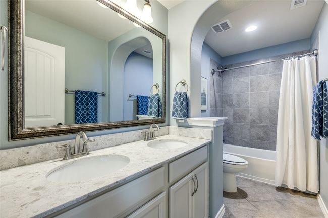 8617 Grassland Dr, Condo with 3 bedrooms, 3 bathrooms and null parking in Mckinney TX | Image 19
