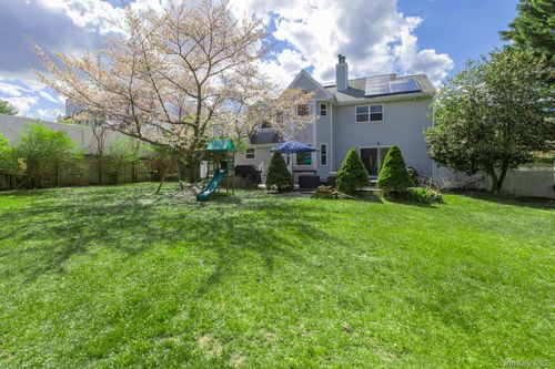 65 Mayfair Rd, Nesconset, NY, 11767-2608 | Card Image