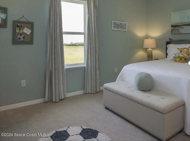 Model home - actual features may vary. | Image 10
