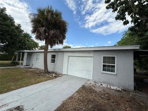 203 Waterway Cir Ne, PORT CHARLOTTE, FL, 33952-8241 | Card Image
