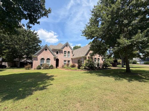 9325 Beaver Valley Ln, Cordova, TN, 38018-7720 | Card Image