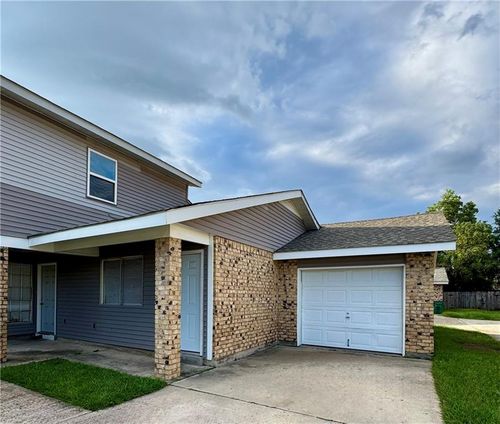 b-201 Bayonne Dr, La Place, LA, 70068-3111 | Card Image