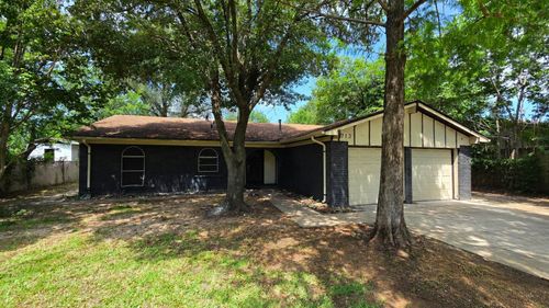 713 N Spears St, Alvarado, TX, 76009-3243 | Card Image