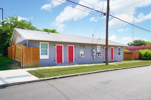 1007 El Paso St, San Antonio, TX, 78207-4915 | Card Image