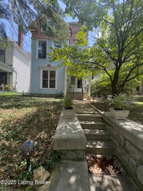 1422 Highland Ave, Louisville, KY, 40204-2029 | Card Image