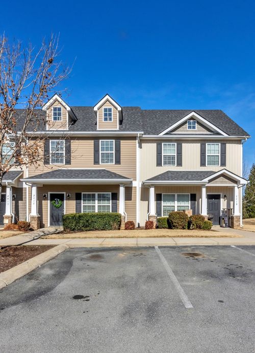 2417 New Holland Cir, Murfreesboro, TN, 37128-8272 | Card Image